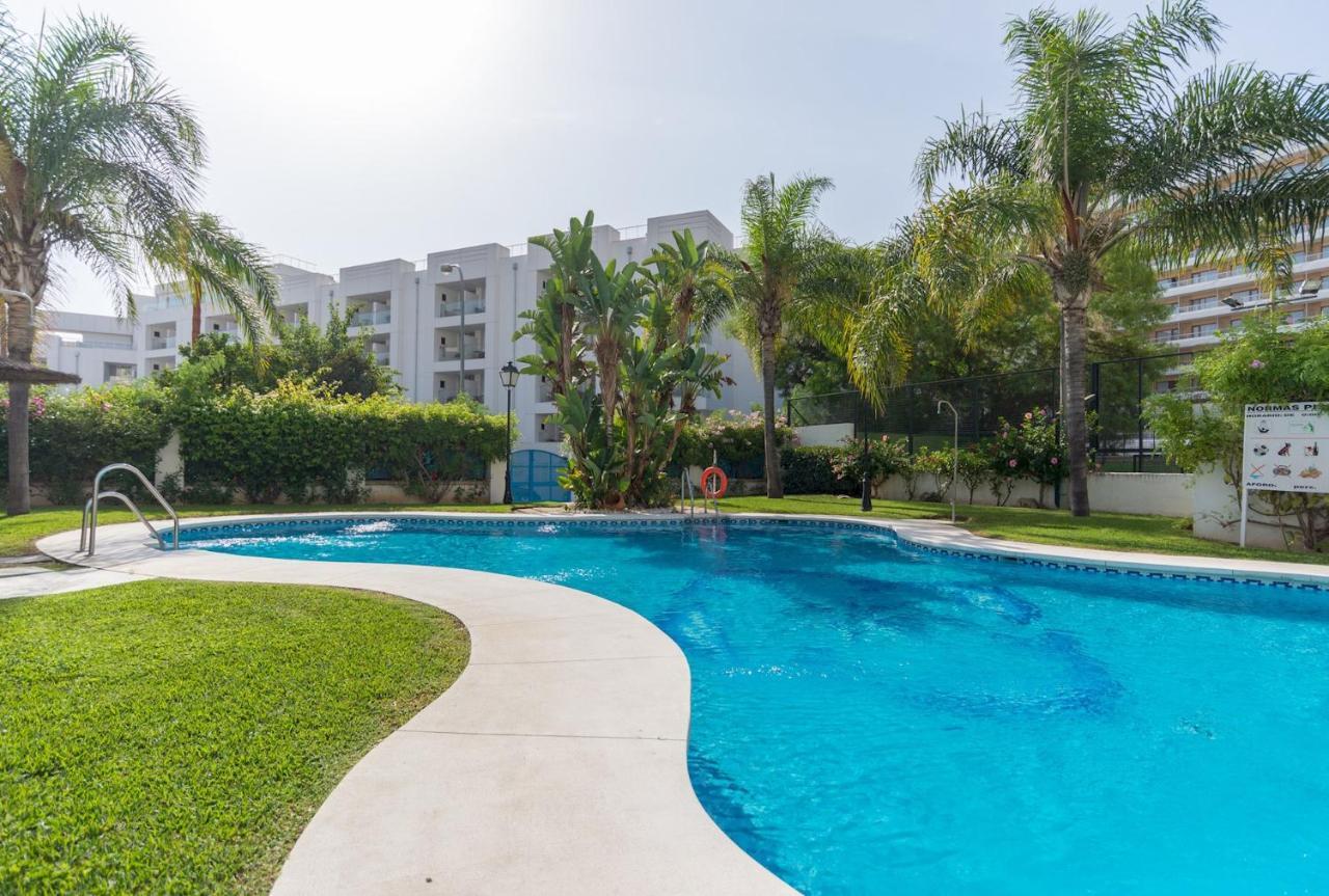 Malagasuite Lux Beach & Pool Τορρεμολίνος Εξωτερικό φωτογραφία